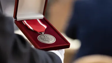 26 osób z Dąbrowy Górniczej uhonorowanych Złotymi Liśćmi Dębu