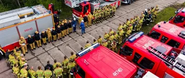 Rozlewisko paliwa i front pożaru. Strażacy sprawdzili plan ratowniczy