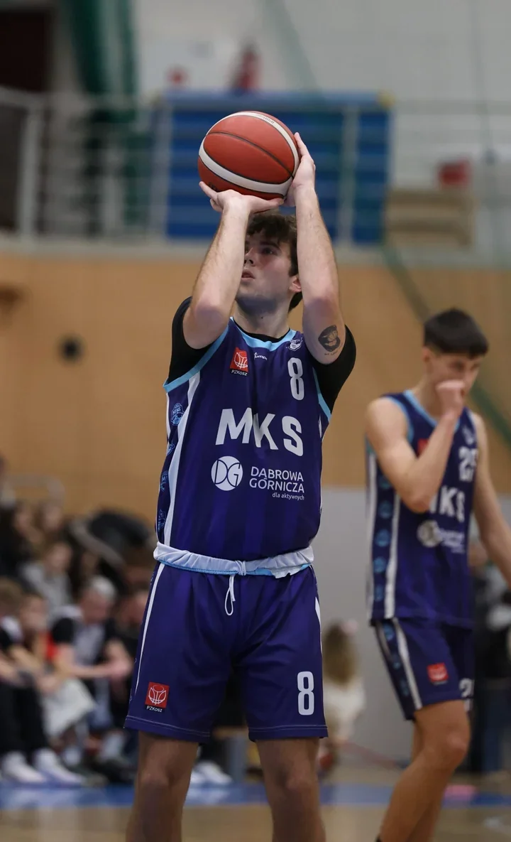 Akademicy z Krakowa rozbili rezerwy MKS – dominacja przy tablicach przesądziła o wyniku