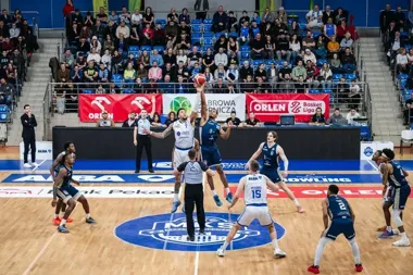 Luther Muhammad pociągnął MKS do wysokiego zwycięstwa nad Dzikami