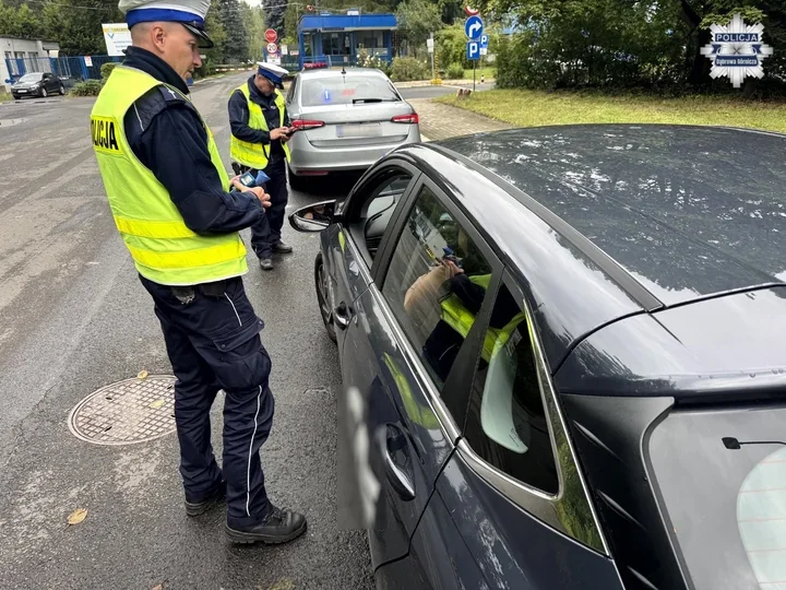 Kontrole na drogach Dąbrowy Górniczej. Policjanci ruszyli z ROADPOL