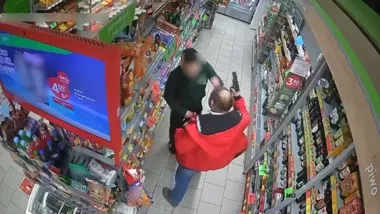 Atrapa broni w dyskoncie - kryminalni zatrzymali 34-latka następnego dnia